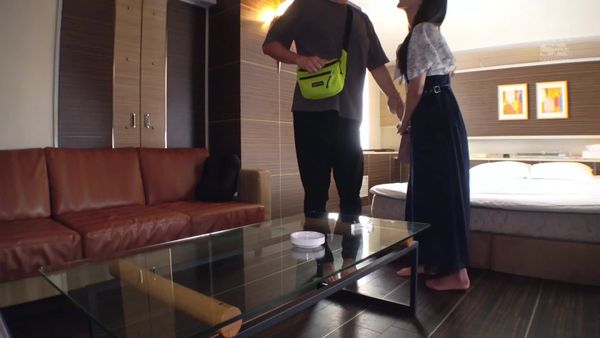 SONE 035 不顾地方使之勃起强行套上的板着本性初次约会! ! 浅野心