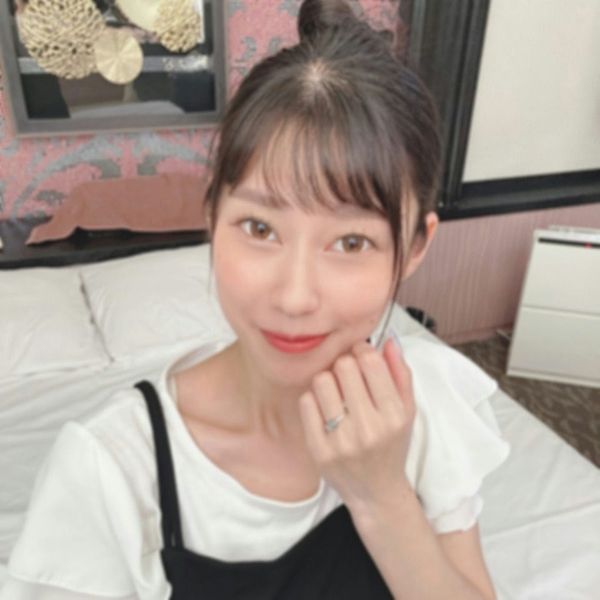 人妻が堕ちていく不伦中出しデート~性欲强すぎスレンダー美人妻と1日中ハメまくり性交ドキュメント~卑猥なヨガインストラクターの诱惑