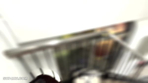【无修正】超敏感体质の人妻は、旦那への罪悪感に押しつぶされそうになりながらも敏感过ぎるがゆえに他人棒で何度もイキ果て、中出し后は