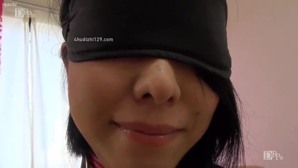 0mus虽然只是拍sm货,但被拘束的时候感觉很奇怪