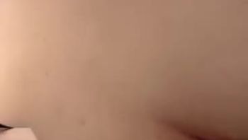 #熟女 #少妇 人妻吃鸡舔得津津有味