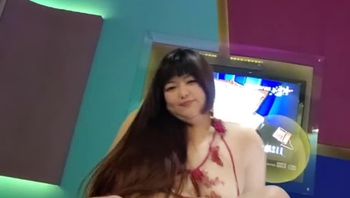 色情脚交配上口交被口爆
