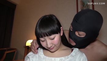 【3P】谁が见ても间违いない绝世の黒髪清楚系美女 本能丸出しの半グレさん达に生ハメ中出しされる绝顶ハードSEX