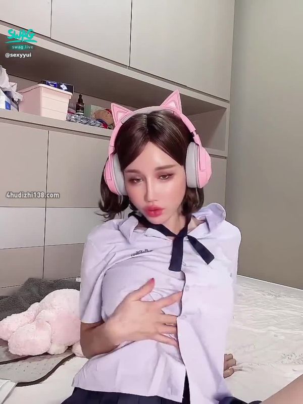 6分钟上下露点の巨乳学生妹影片❤️ 辛尤里