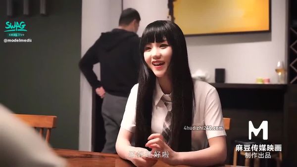MMZ003/谜情湿欲练习生/人气女优寻小小 modelmedia