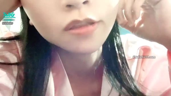 骚主播舔手指,玩奶头诱惑哥哥们 小野猫