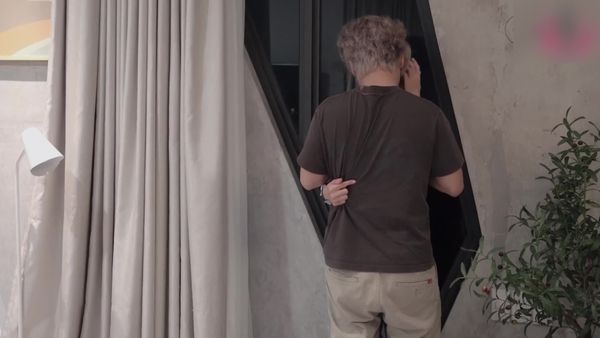 我在俱乐部遇到的另一个男孩,让他射在我的阴户里