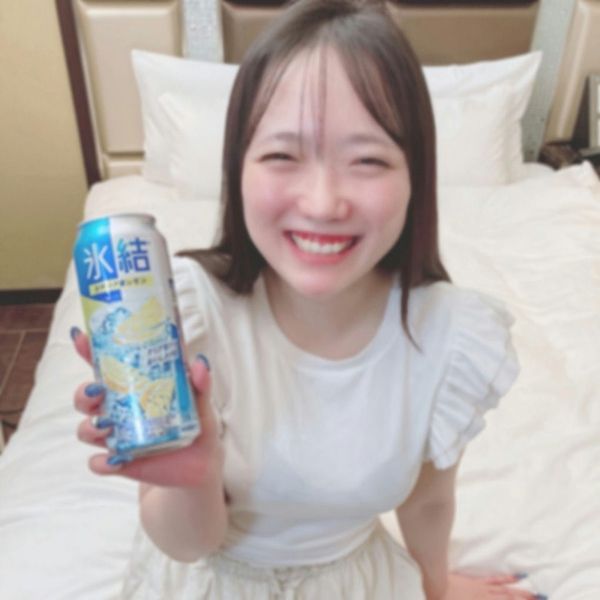 【合计3発射】リミッターを振り切った淫乱色白早漏潮吹きむす め。己の快楽を得るため纯度100%のザーメンを搾り取る。