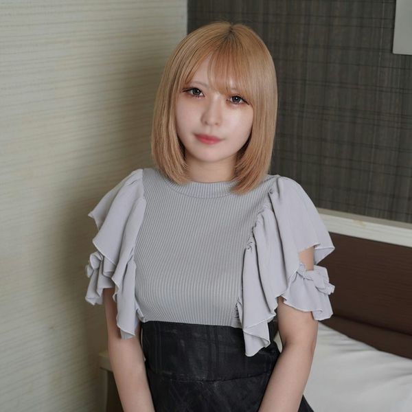 【天然HカップJ D】运动部で锻えた引き缔まったボディ。巨尻を贯き猛烈に突き上げてぴっちょぴっちょマンコに大量中出し。