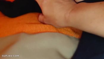 【无 制服コス】スレンダーボディの美脚美女にいつ妊娠してもおかしくない生中出し【特典で高画质】