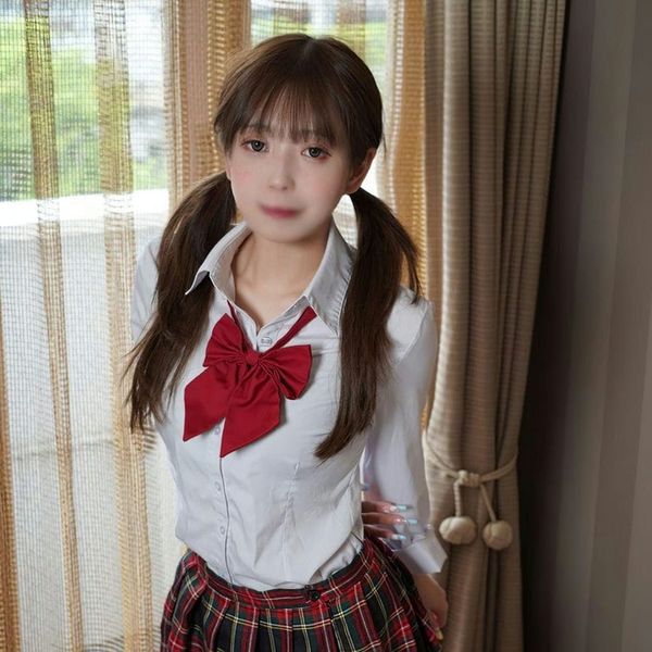 【初撮】18歳女生カワ后辈「ケイケンがないから…」って先辈の指导に従う巨根の激ピストンで一変!先辈の爱液が中で暴発妊娠