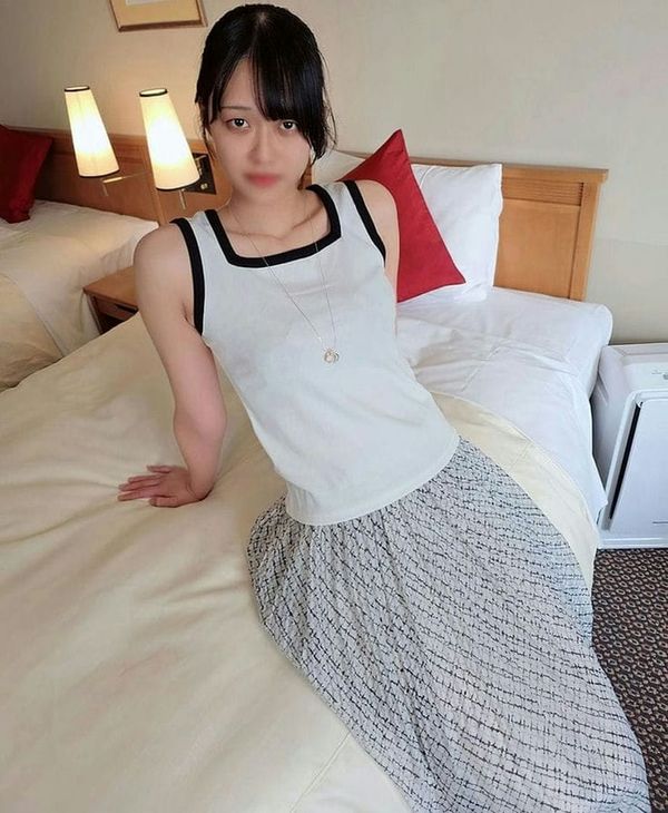 【初撮り 无】バレーボールで锻えた肉体美を全て大开放~ファッションモデル并みの170cm短大生をやりたい放题!2周间ため込んだ