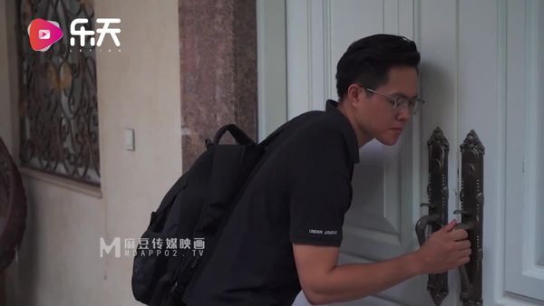 迪丽热巴连续被上的OL四度强奸绝对凌辱国语无码