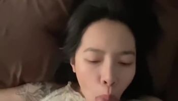 #口交 #露脸 美女口交各种巨屌你喜欢哪个姿势4