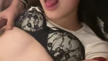 #自拍 #母狗 #巨乳 丰满小妹与男友性爱啪啪