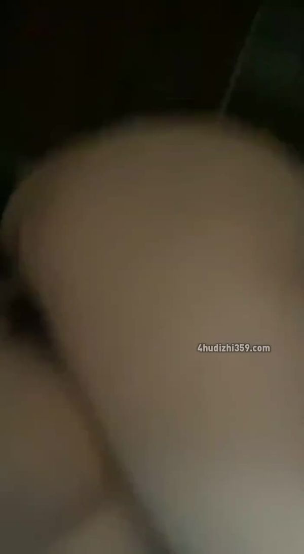 #自拍 #肥臀 #后入 极品微胖黑森林
