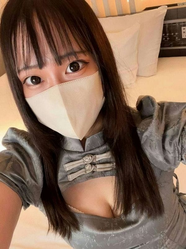 【完全シークレット版】【FC2初出演】【颜出し】【美女】【完全素人】【中出し】【国宝级】都内アパレル系勤务”沙罗ちゃん”22歳、