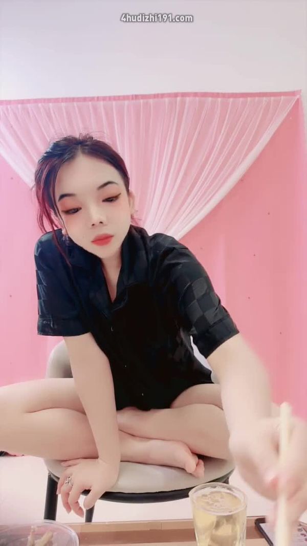 直播录屏 哇塞小丸子一线天 1 20250518