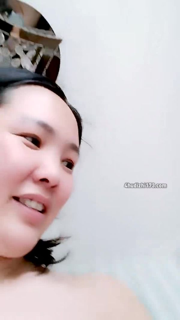 #奶多水多的单亲妈妈