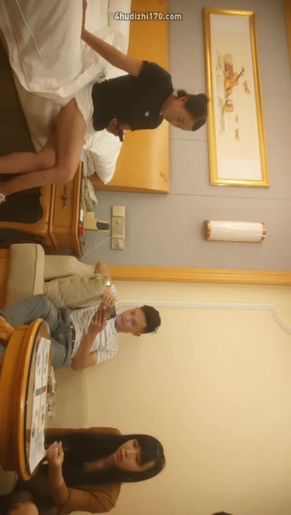 #国产换妻绿帽 33岁良家夫妻 色情游戏 交杯酒调情 渐入佳境互换