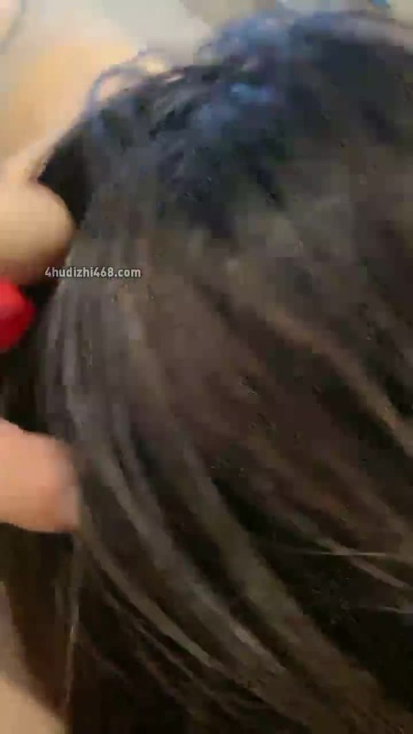 ❤️❤️酒店双飞名场面 两个大长腿小姐姐 性感连体丝袜 女女舌吻调情 翘起屁股爆菊 轮流操骚逼