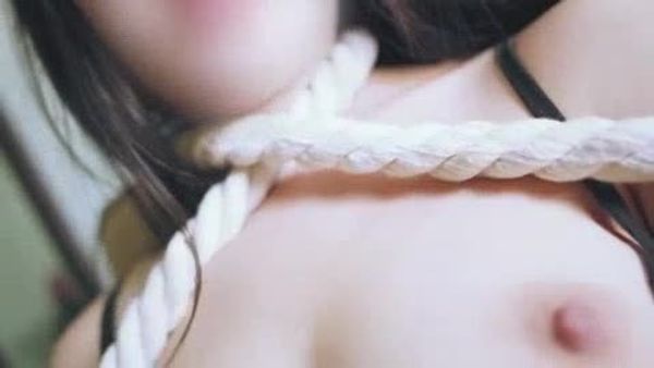 上海少妇手撕丝袜做到一半主动摘套