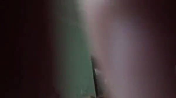 两个月没见,太饥渴了,抓着我鸡巴不放,一直疯狂裹,这谁受得了