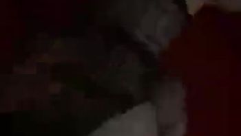 去人妻家里操，一小时六次高潮混剪，结婚的被子，这是我操过最骚的一个了