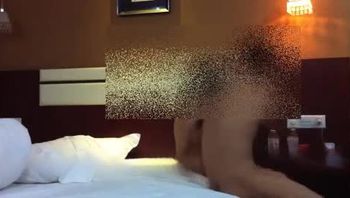 出轨少妇必须上头条 云南昆明 贱逼 李卉萱 李丽敏