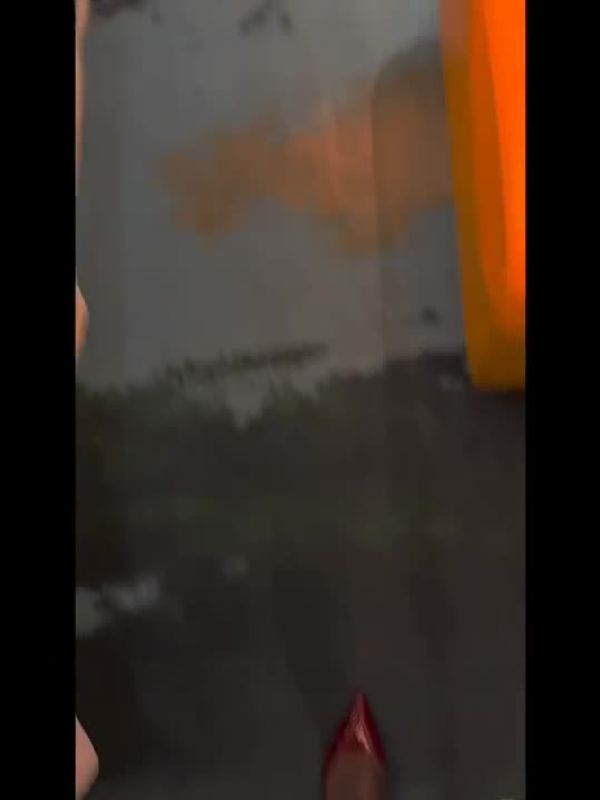 美女骚货勾引司机回酒店做爱对话淫荡精彩 下 纯享版