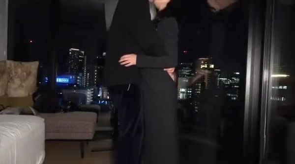 一见钟情!和阿姨刚见面就迫不及待全程干柴烈火疯狂做爱
