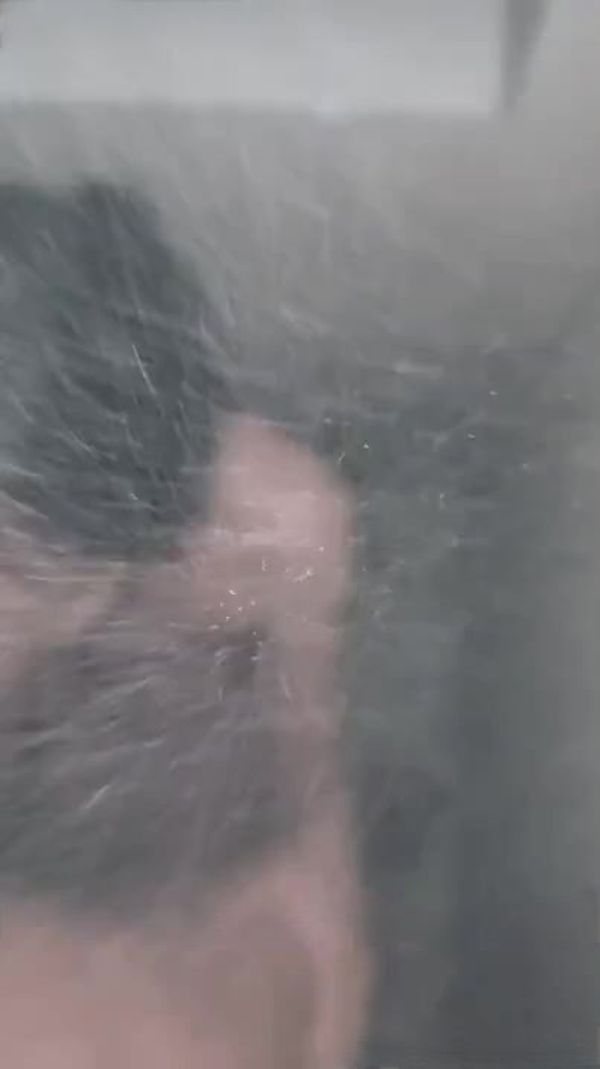 母狗求我尿她脸