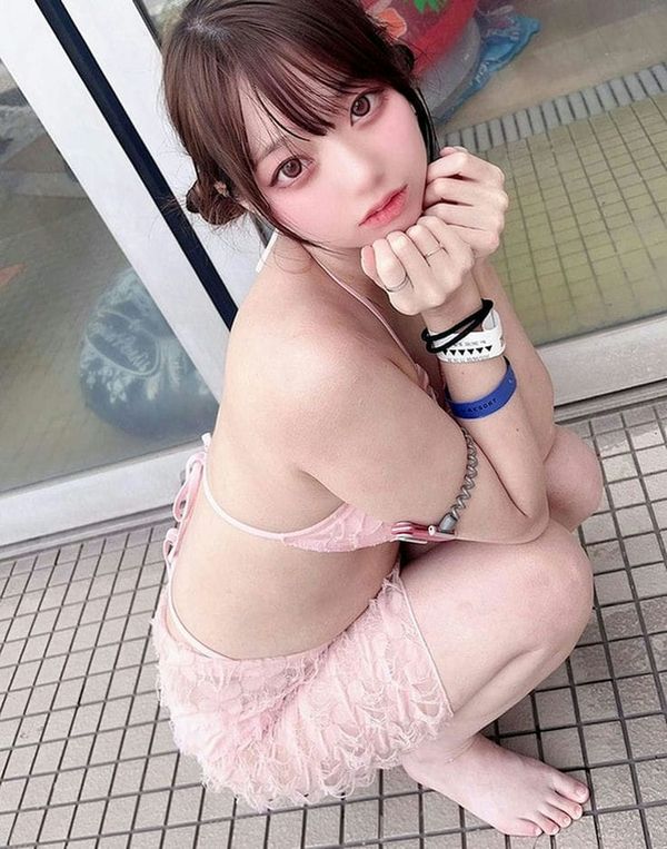 ご奉仕系のアiドル级ルックスをファンに届けてみました。【収录时间约105分】