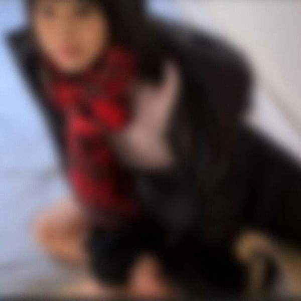 【无修正】小刻みに揺れる骑乗位が最高に気持ち良い!愈しフェロモン溢れる瑞々しい美肌□り