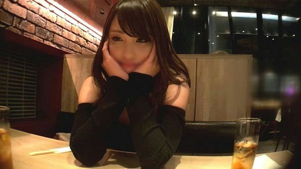 クッソ生意気だけどめちゃんこかわいい!クラブで见つけた极上ギャルさき(20)しこたま奢ってあげてからおちんちん挿入ねっと