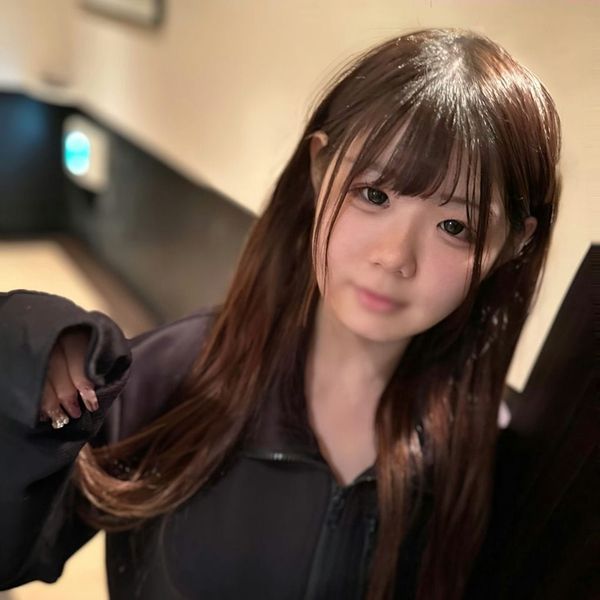 【超美乳】色白极上ボディ。抜群な美裸体性欲MAX! 妊 娠 は嫌って言ってたけど最后までに全力で缔め付けパイパンマンコに大量発射