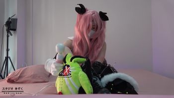 合计4発射【ふわっとろGcup】ゼンゼニ デラお姫様抱っこ胜负！?天然Gcupパイズリ～初参加童贞くん3P1