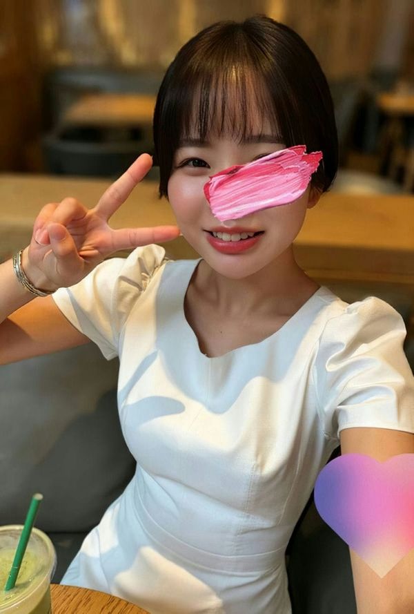 小柄超美形モデルまお(25)不机嫌だったのでビンタとわからせイラマしたら上下大量潮吹きww最后は従顺になったのでご奉仕丸饮み