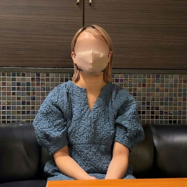 巨乳美容师22歳。「待ってっ、无理无理!ヤダァ!」歴代を更新する快楽に戸惑い叫ぶもバッチバチに突かれてイカされまくる。