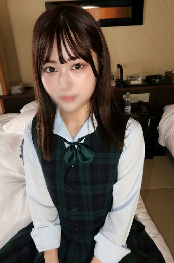 无修正<潮吹き!帰国子女>纯真无垢な清楚系げ んえ き 1 8纸币になってる六○学に进学する坂道系美○女マンコに 危け ん