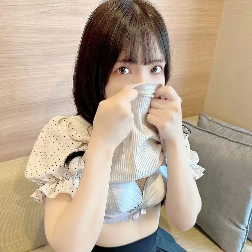 経験人数少なめのお嬢様学校育ちの现駅女子大生がオヂサン相手に初イキ连発美肌スレンダーボディが激しく乱れる一部始终を収めた冲撃映像