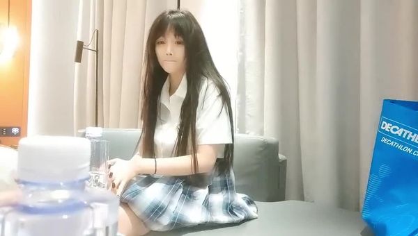巨屌沈先生征服极品JK,后入姿势尽显征服快感,国产探花激情上演