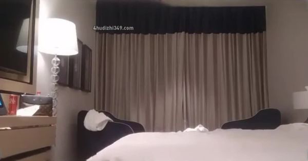 酒店约操露脸极品高跟美少妇