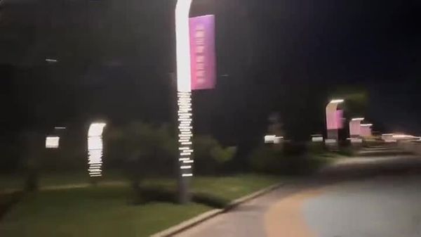 顶级富人圈豢养的名媛母狗闺蜜 吹拉弹唱样样精通