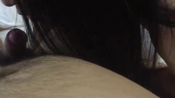 青岛96年丝袜小情人,叫声销魂手势验证,收青岛市内单女