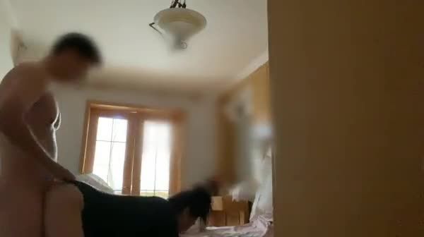 春节里与熟母白日宣淫