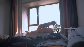 0471偷情已婚母狗 穿着情趣内衣 表情到位非常骚