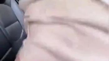 大奶长腿性感骚母狗 背着男友沦为胯下玩物合集