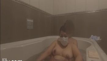 【完全素人】アプリで知り合ったぽっちゃり女友达が乗りよくて撮影もOKだった【无】1