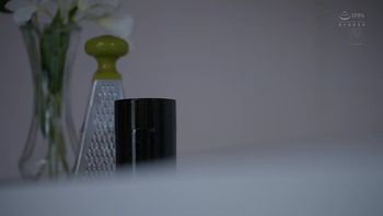 JURg 185 狡猾的继妹，嗯？你的胸部一直在摇晃吗？ L罩杯‘可爱’的破坏力！